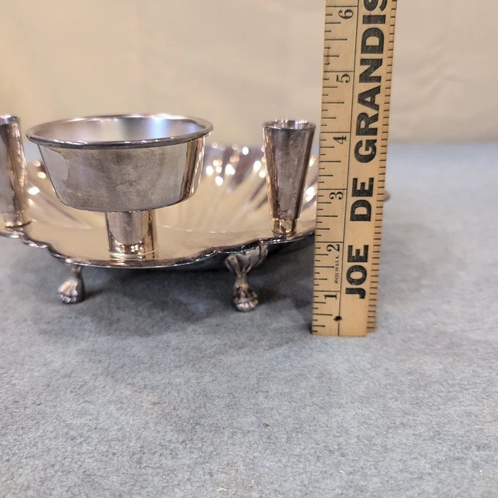 The Sheffield Silver Co Silver Plated Shell Chip and Dip Serving Set Made in USA